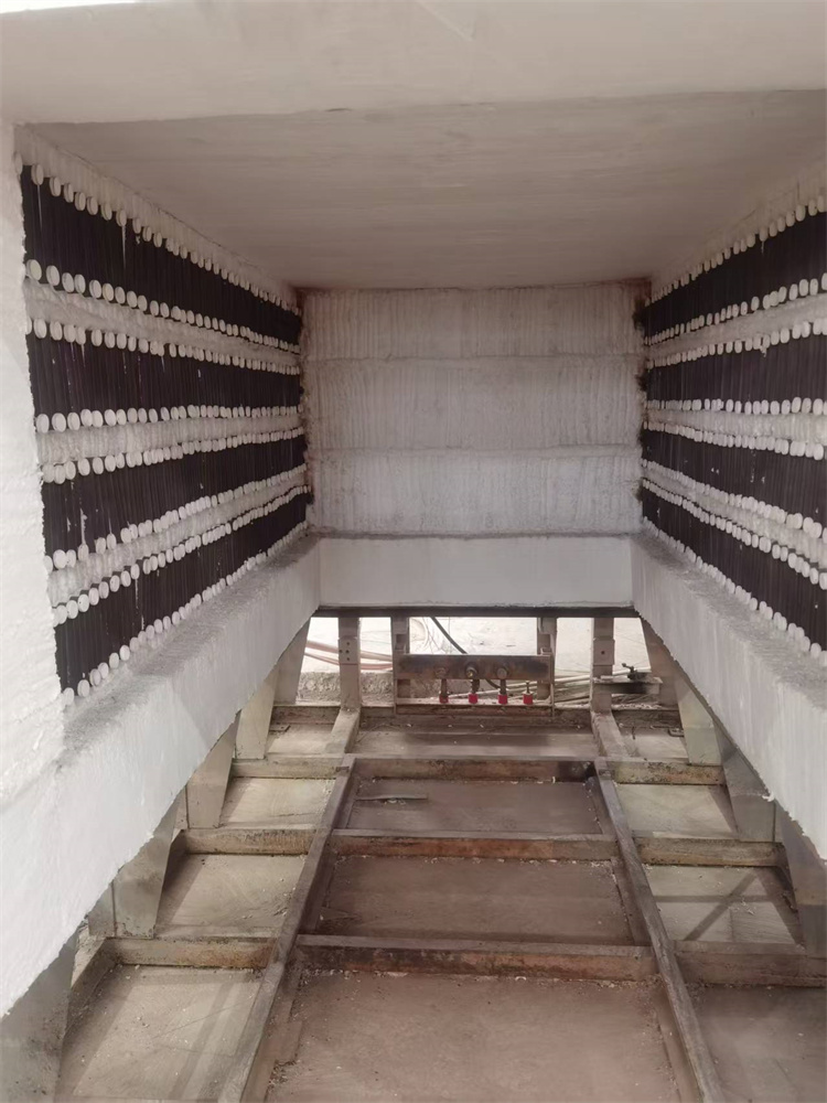 西安熱處理廠全纖維電爐模塊安裝